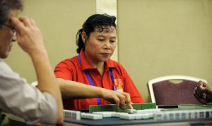 焦靈花曾獲得第二屆世界麻將錦標賽個人第一和第五屆中華麻將公開賽個人第一。