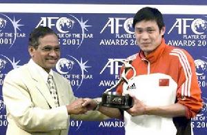 2001年，范志毅當選亞洲足球先生