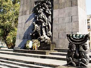華沙猶太人起義英雄紀念碑