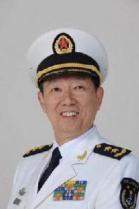 徐建中[海軍副政委、海軍中將]