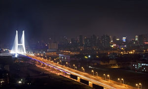 和平大橋