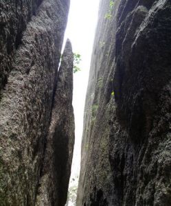 黃山一線天