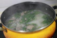 枸杞葉豬肝瘦肉湯