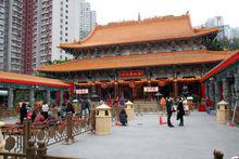 黃大仙祠[是香港最著名廟宇之一]