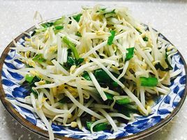 豆芽炒韭菜