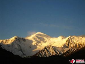 阿尼瑪卿雪山