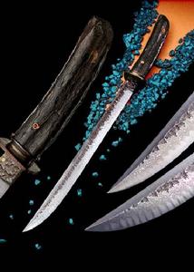 （圖）由刀劍大師唐·福格親手打造的花紋焊接大馬士革刀