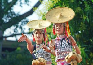 新平縣民族活動