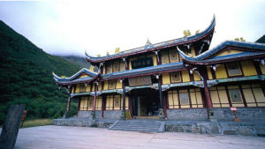 黃龍寺[四川松潘寺院]