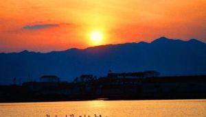 天鵝湖親海遊樂園