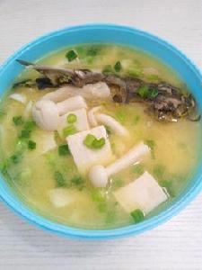 豆腐鮮蘑菇湯