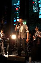 2011，把愛唱給上海聽慈善演唱會現場