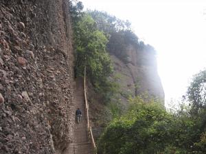 劍門關景區“蜀道”風光