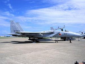 日本F-2支援戰鬥機