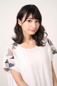 高野麻里佳