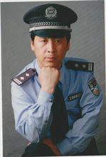 警察崔桐