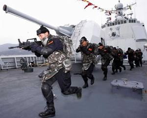 （圖）中國海軍護航艦艇編隊